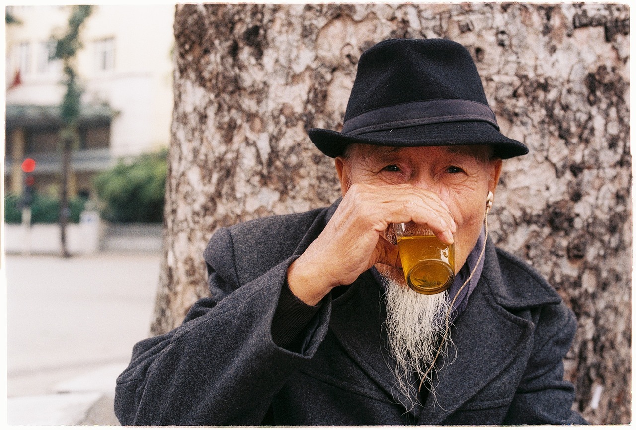 Old man drinking tea